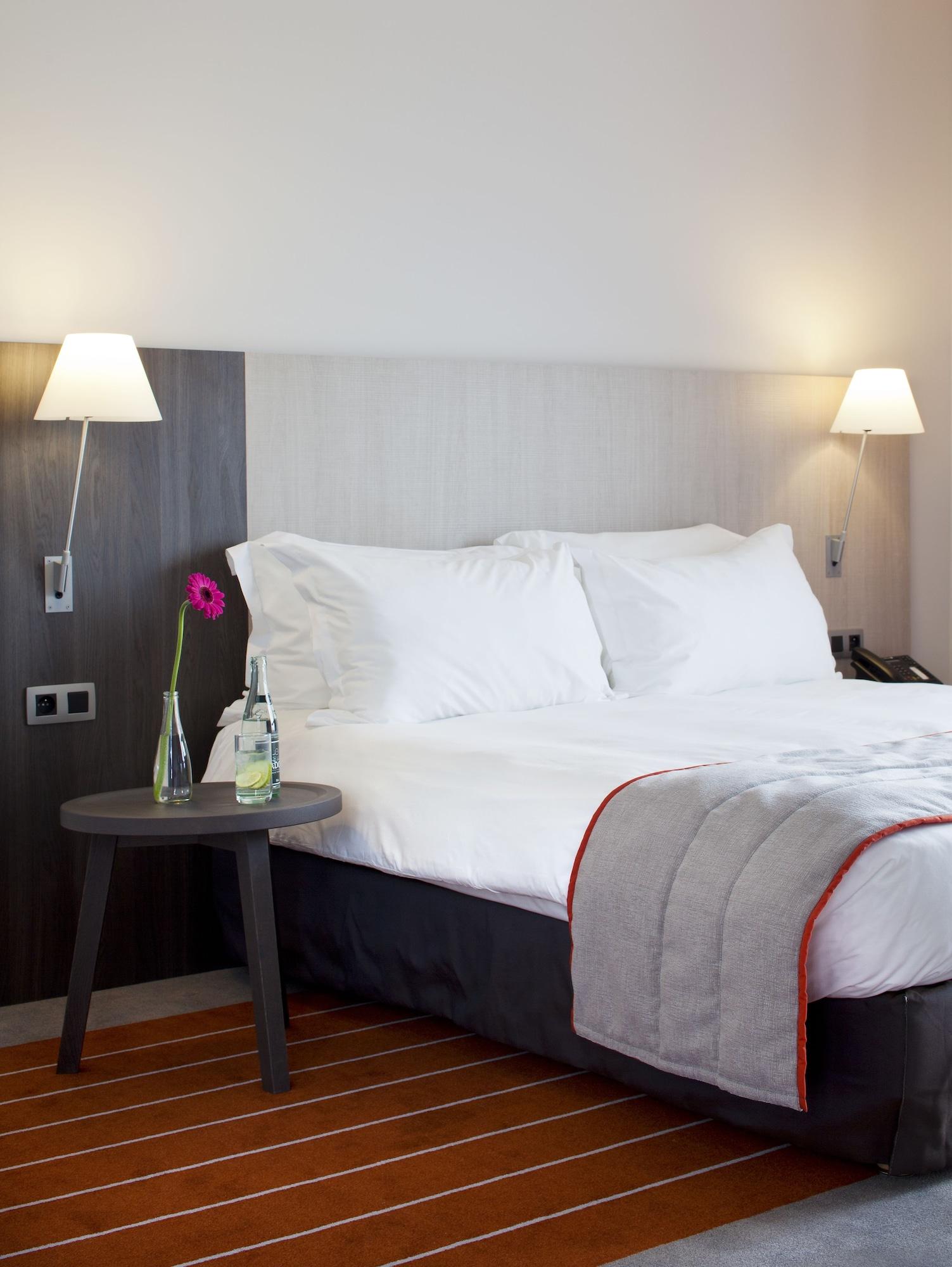 Park Inn by Radisson Lille Grand Stade Villeneuve-d’Ascq Exterior foto