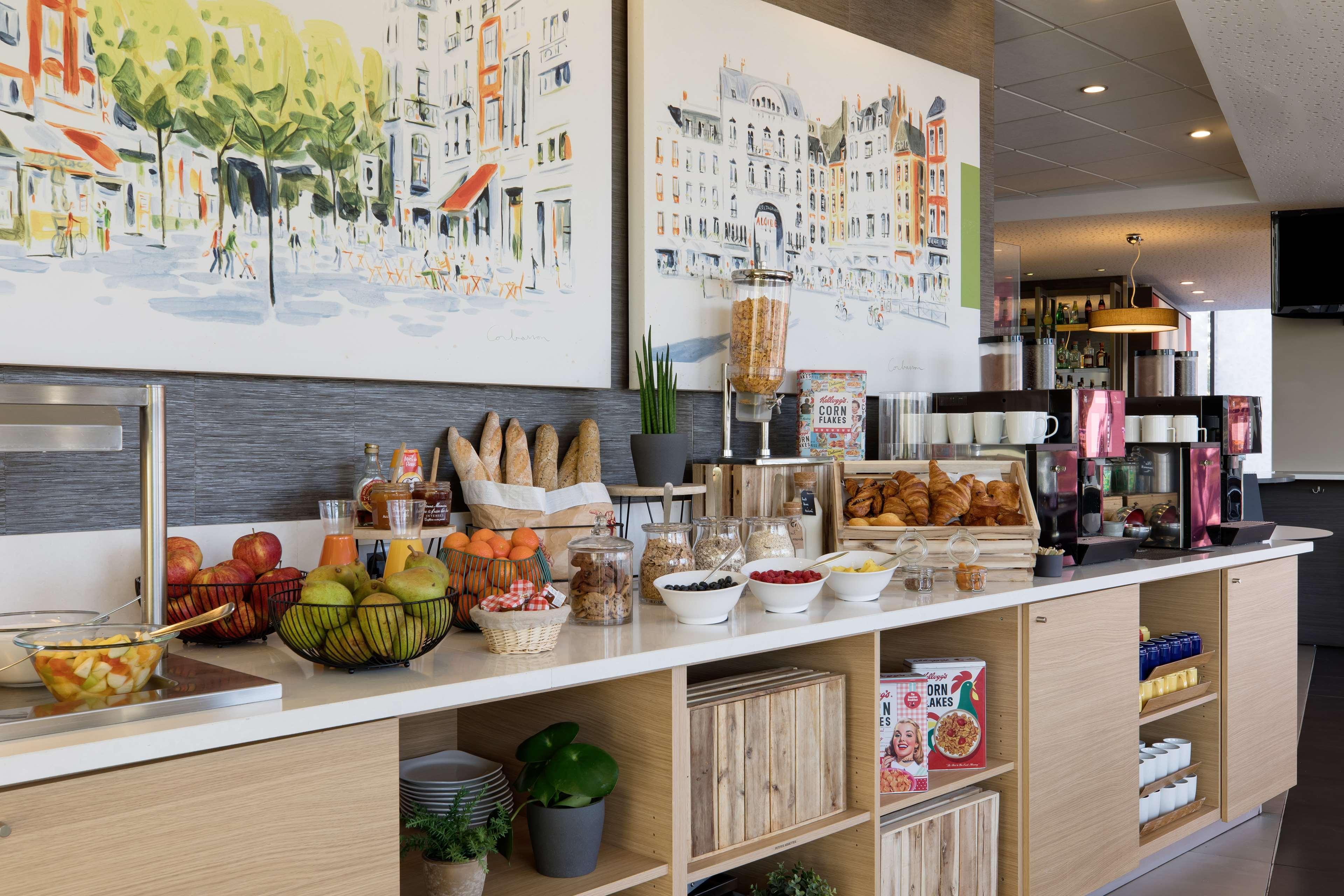 Park Inn by Radisson Lille Grand Stade Villeneuve-d’Ascq Exterior foto