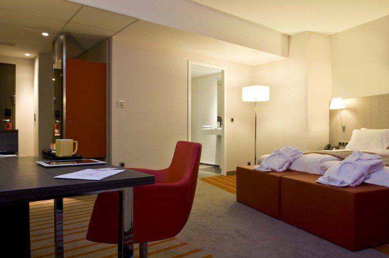 Park Inn by Radisson Lille Grand Stade Villeneuve-d’Ascq Exterior foto
