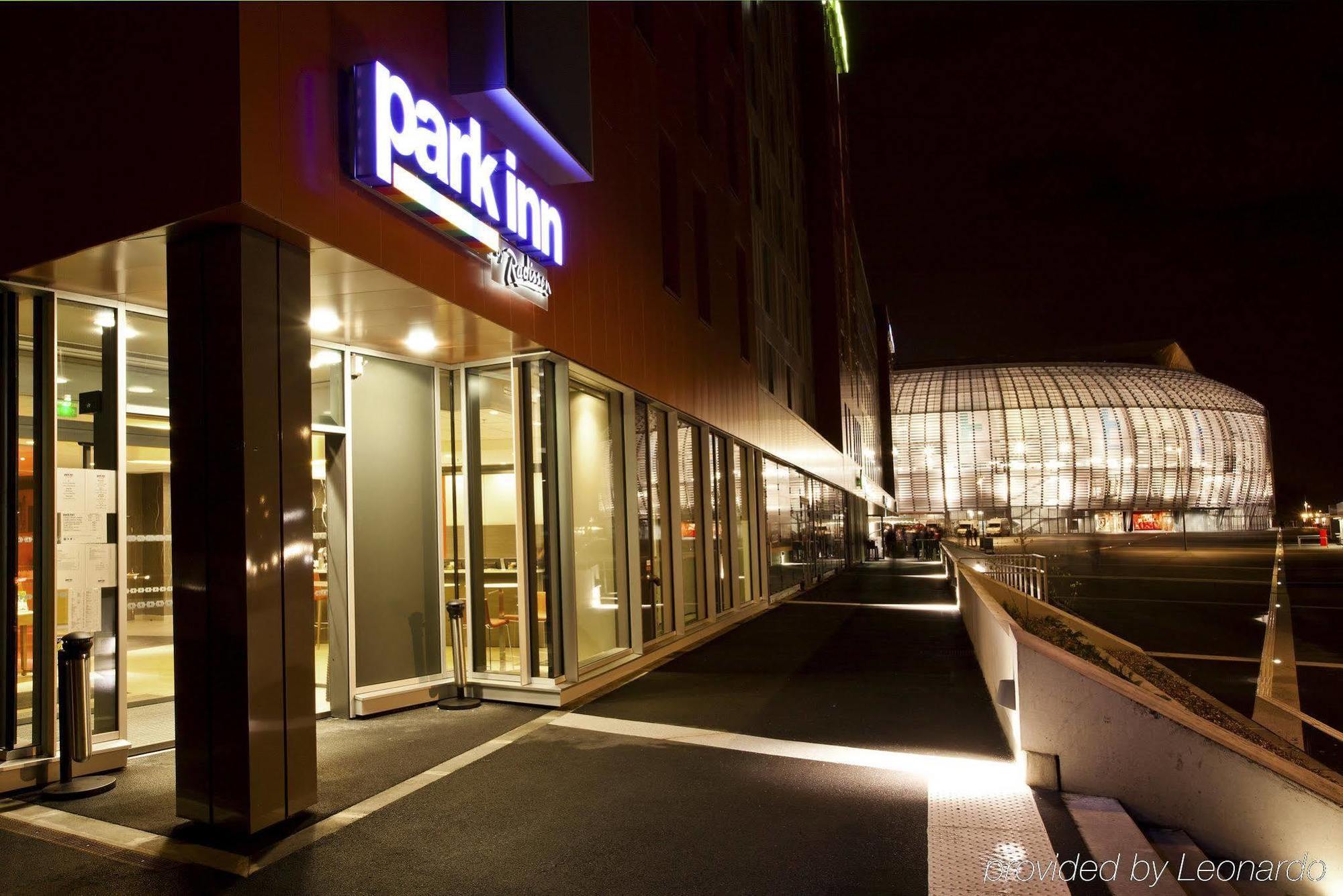 Park Inn by Radisson Lille Grand Stade Villeneuve-d’Ascq Exterior foto
