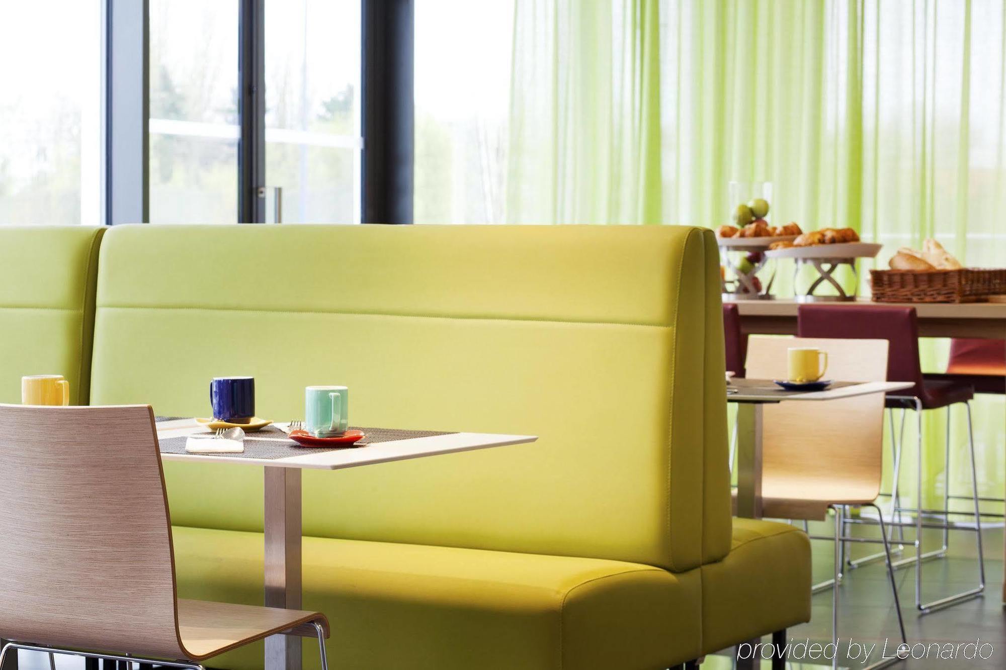 Park Inn by Radisson Lille Grand Stade Villeneuve-d’Ascq Exterior foto